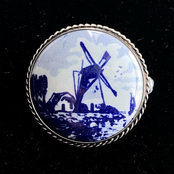 Vintage Dutch Delft Blue Ceramic Windmill Pin Sterling Silver Holland Brooch 1" - Picture 2 of 7